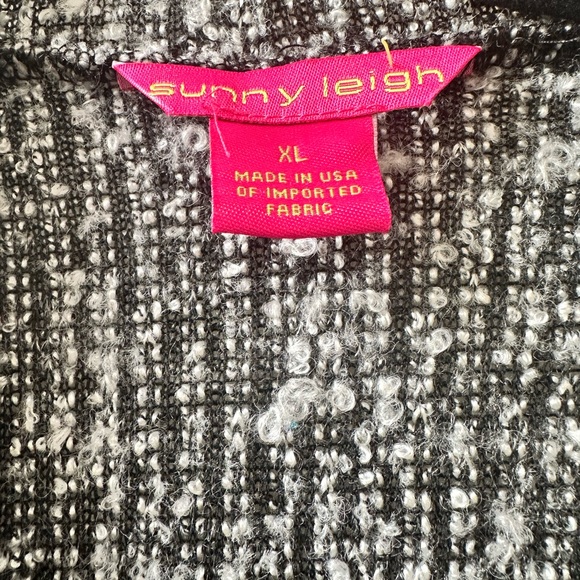 Trendy jacket - Picture 2 of 2